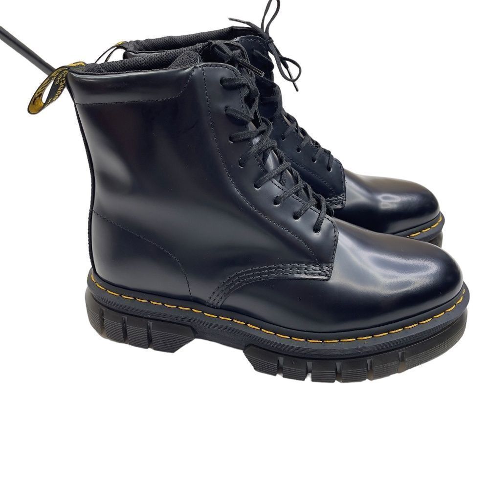 Dr. Martens Rikard 8I 8-Eye Black Leather Boots